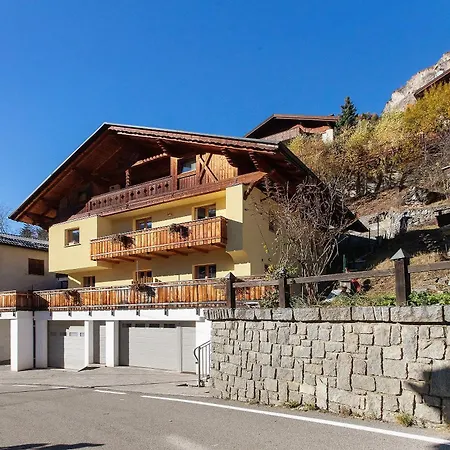Via Dell'asilo Chalé